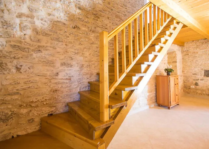 Ferienhaus Sergio, A Beautiful Rustic With A Huge Garden