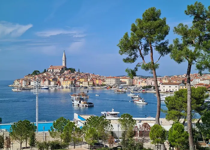 Vikendica Sergio, A Beautiful Rustic With A Huge Garden *