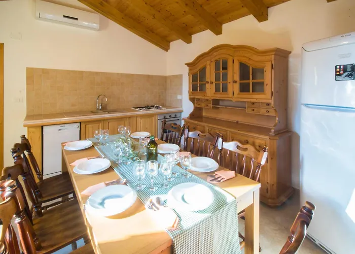 Sergio, A Beautiful Rustic With A Huge Garden